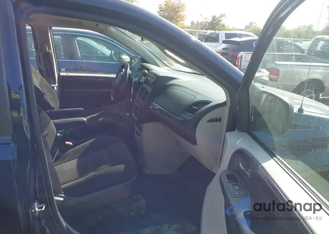 2015 Dodge Grand Caravan American Value Pkg z USA, uszkodzony, nr VIN 2C4RDGBGXFR614776